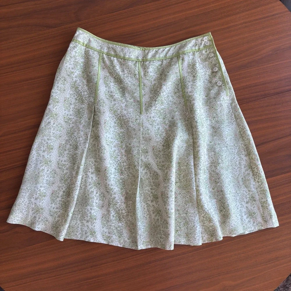 90s Vintage Ann Taylor Silk Skirt 8P Green Floral A Line Cottage Fairy Coquette